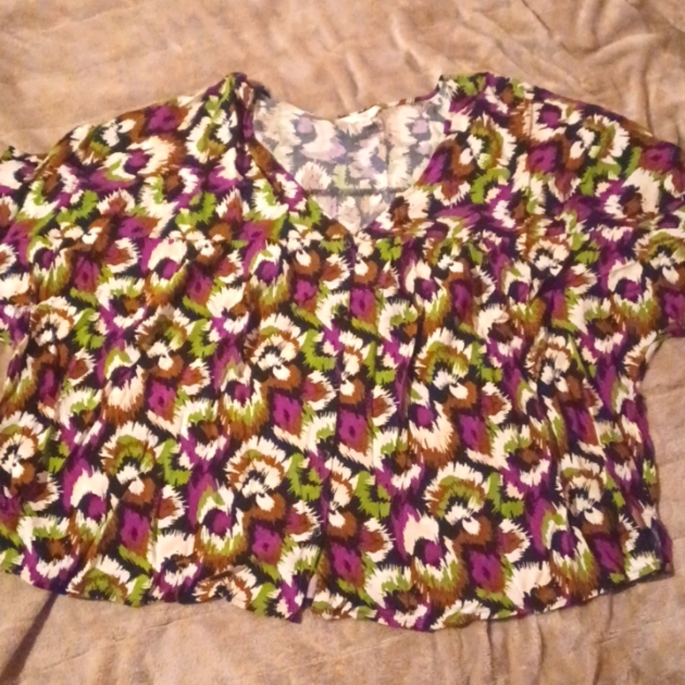 V neck button up shirt
